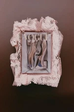 Rivista Vogue + Agenda 2026 Limited Edition - Scarpe Beige