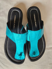 New Donald Pliner metallic leather sandals. Sz6.5 RT 200