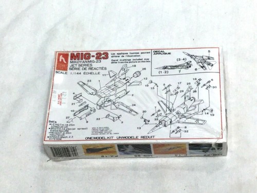 HobbyCraft Model Kit Soviet Russian MIG-23 1/144 Scale Sealed Boxed FREESHIP - Picture 2 of 2