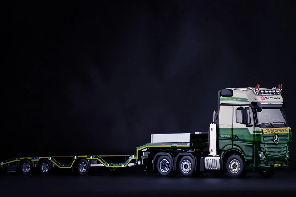 IMC Models 32-0131 Mercedes Actros 6x4 Nooteboom Low Loader Westdijk 1:50 - Image 2 of 4