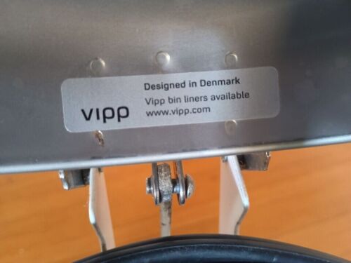 Vipp Pedal Bathroom Bin 4L White RRP $590. Scandi Design - Picture 11 of 13