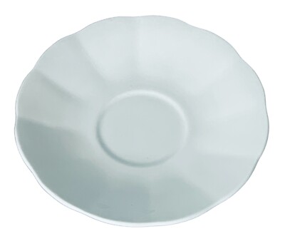 VTG Royal Ardalt England 2161 White Bone China Scalloped 5 5/8'' Saucer MINT