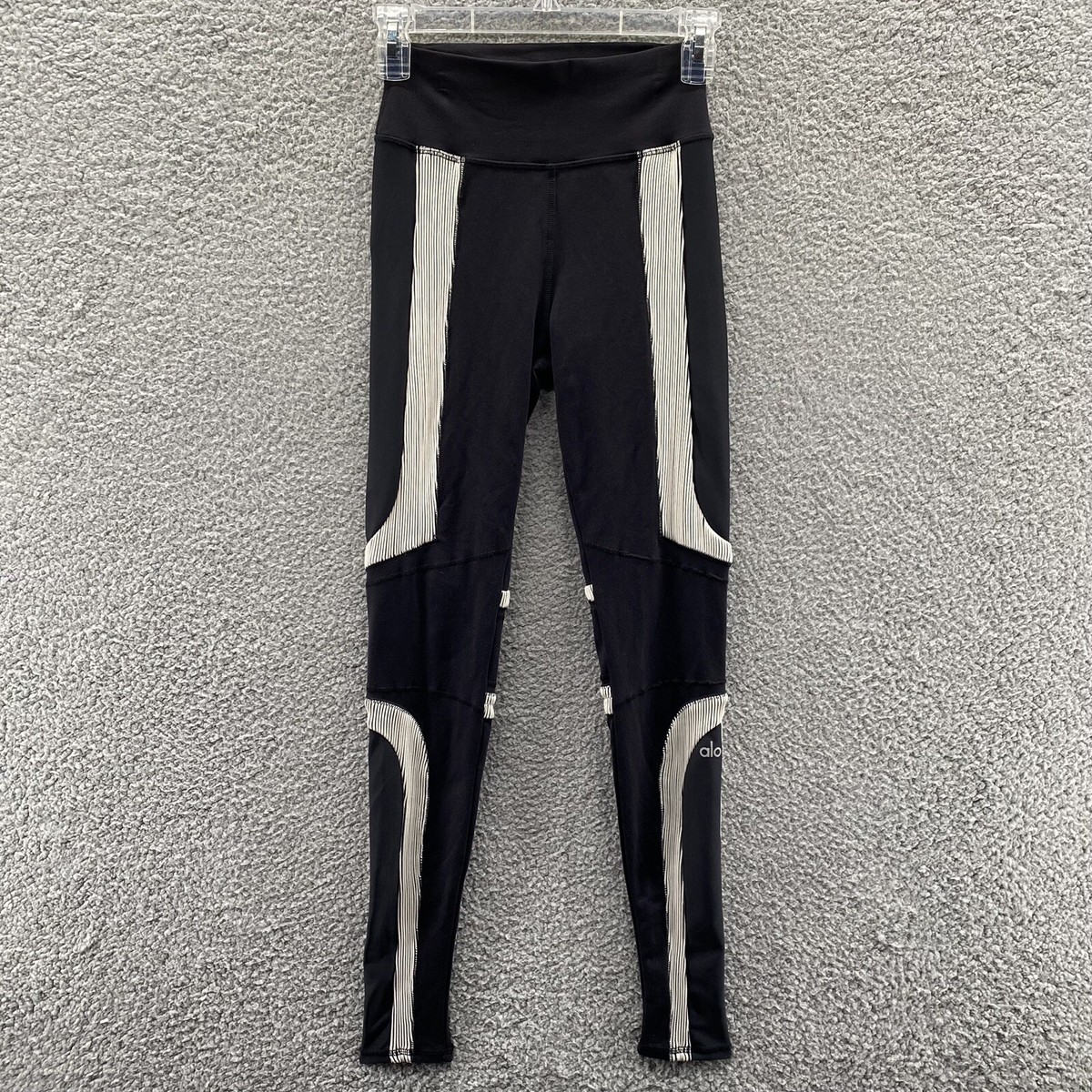 美品 alo yoga チェック柄スパッツ XXS ハイウエストチェック柄レギンス L71853 | ヨガウェア