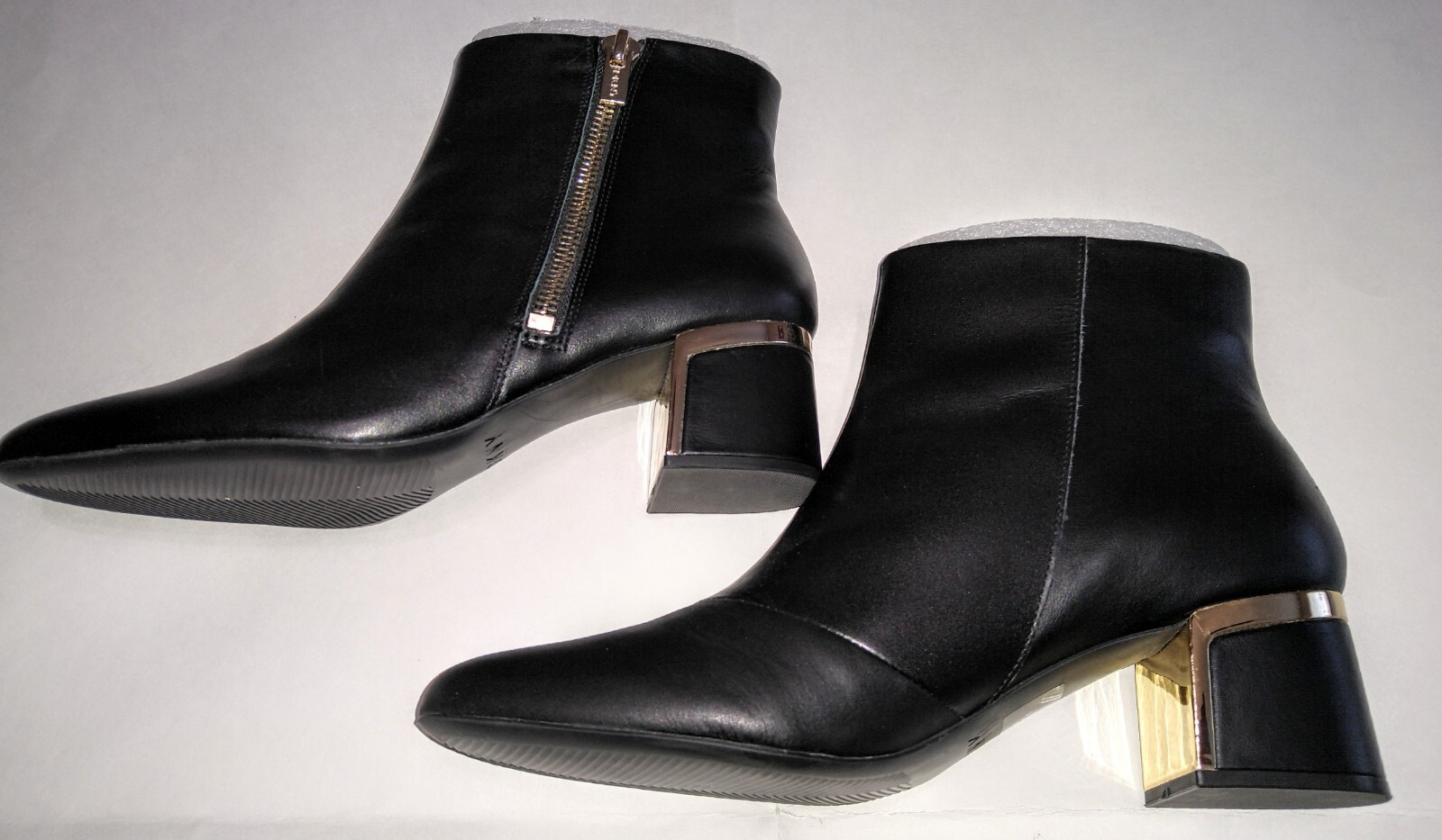 DKNY Womens Crosbi 11M Leather Block Heel Zipper Ankle Boots NEW w