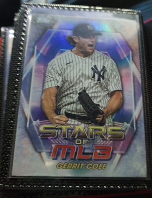 2023 STARS OF MLB set 30 card and notebook