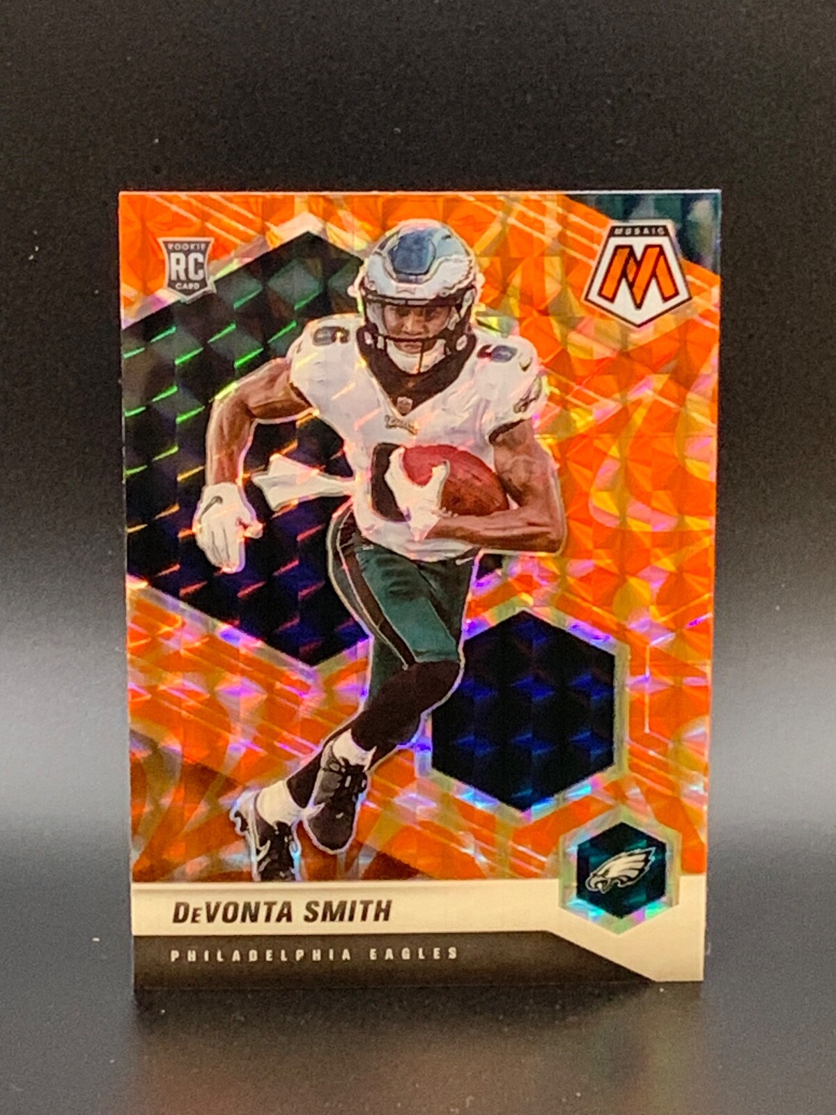 2021 Panini Mosaic #305 DeVonta Smith Prizm Reactive Orange Rookie Card RC