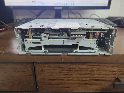 Alpine CDE-9842 Radio Selling For Parts Untested