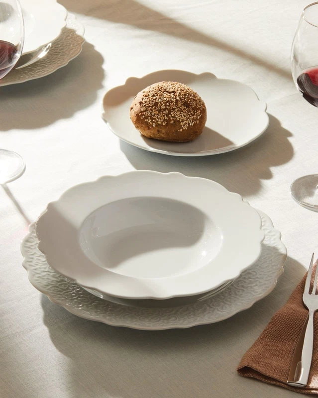 Servizio Piatti 6 Persone ALESSI Dressed con Decoro Rilievo in Porcellana Bianco