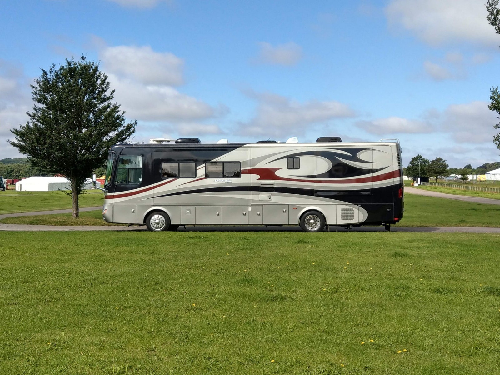2023 American RV Motorhome Diesel Pusher Quad Slide - UK American Cars