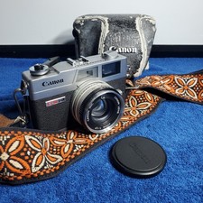Canon Canonet QL17 GIII 35mm Rangefinder Camera 40 f/1.7 Lens Groovy Strap