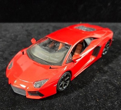 Maisto Orange Lamborghini Aventador LP700-4 - 1/24 Die Cast Model - NWOB
