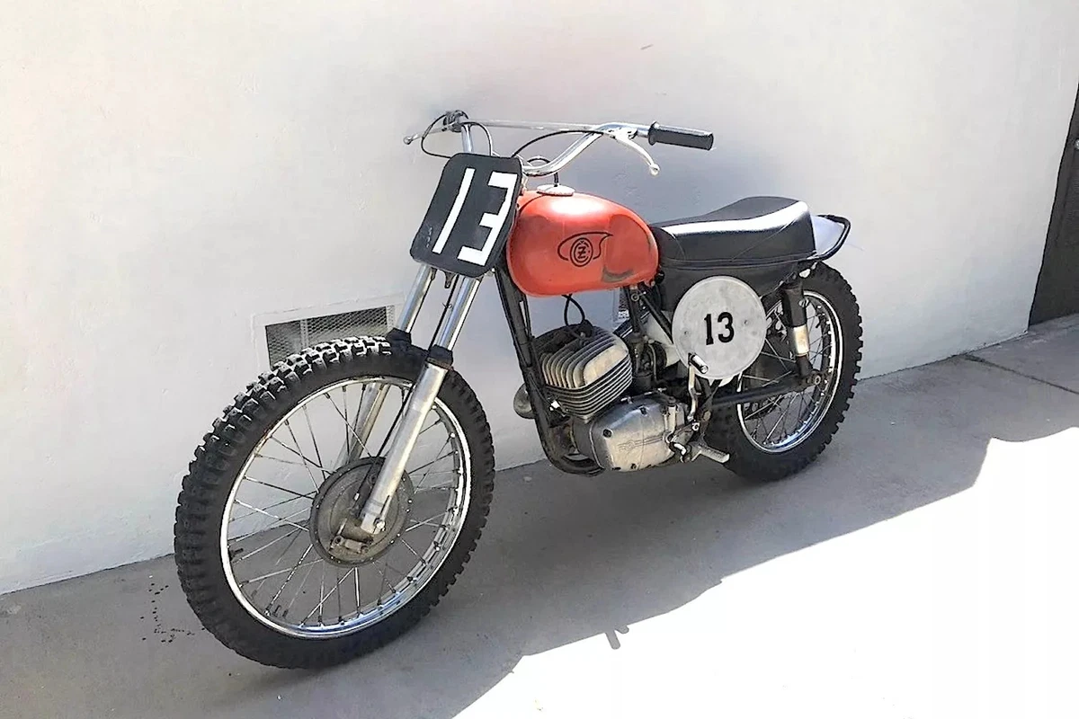 1969 CZ250 Sidepiper As Ridden by Paul Newman