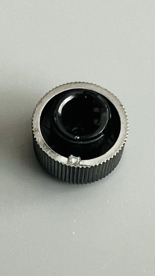 Kenwood Volume Knob for KDC-768HD,KDC-BT530U,KDC-BT755HD, KDC-BT565U - Image 3 of 4