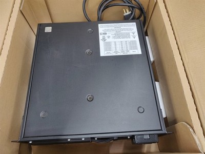      *NO Battery* APC Smart-UPS X 2000VA Rack/Tower LCD + AP9631, Rail Kit