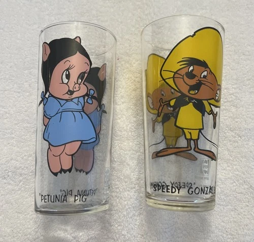 Vintage Pepsi Glass Lot Speedy Gonzales Petunia Pig Warner Bros 1973