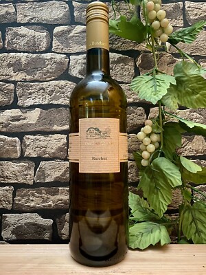 12 Fl. Bacchus, aromatisch, fruchtig, lieblich-12 Fl.