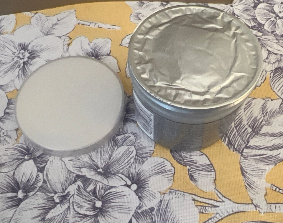 AVON CLEARSKIN PROFESSIONAL "CLARIFYING TONER PADS" 45 PADS NEW SEALED!!! - Image 3 of 3