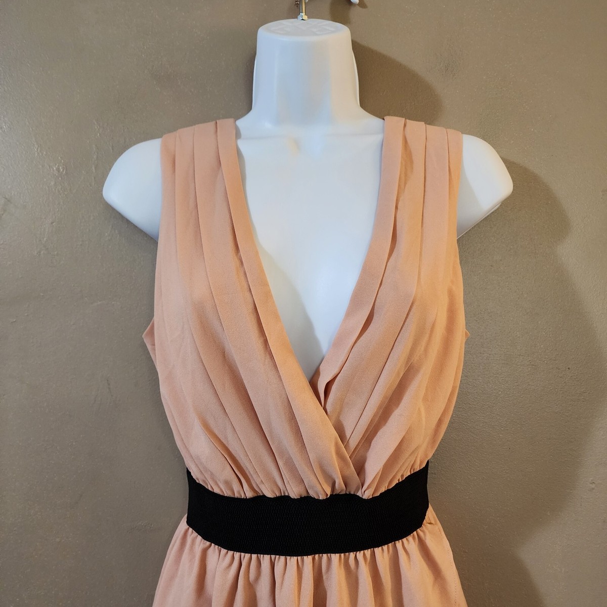 Charlotte Russe Dress Size S Beige Plunging Crossover Neck High Waist  Homecoming | eBay
