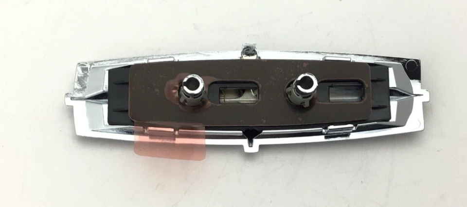 2013 2014 2015 2016 Lincoln MKS capô dianteiro cromado emblema estrela DA5Z-8213-AA - Imagem 2 de 4