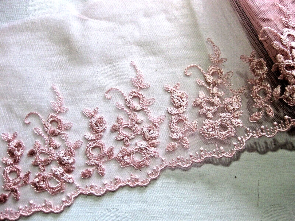 Feine Spitze Rosa Blumen Blüten Floral 12 cm breit lfm S 21.1 - Bild 3 von 4