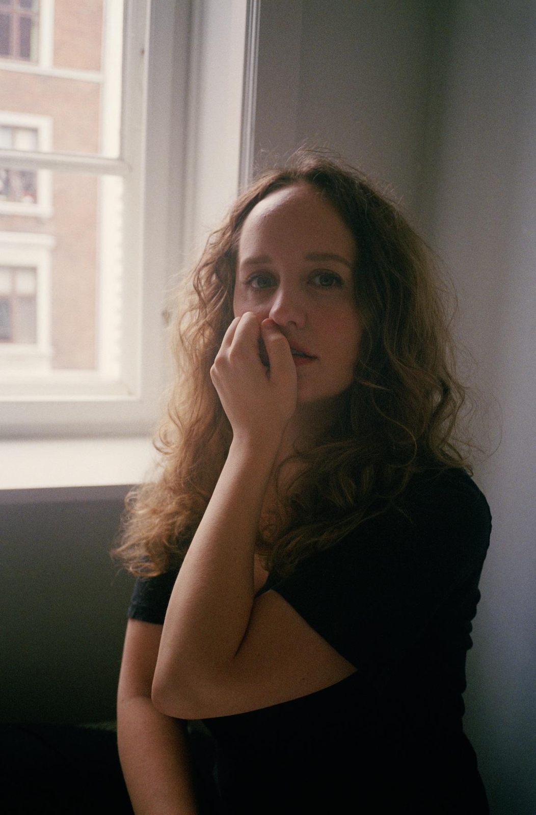 Thumbnail - Rose Werden Olga Ravn