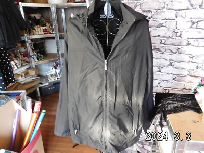 Sommerjacke/schwarz/Gr.40/neuwertig/Kapuze