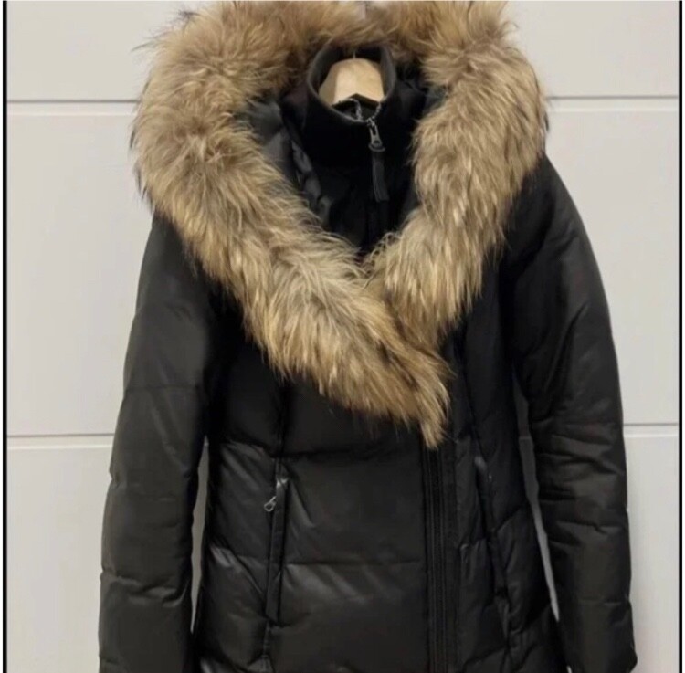 MACKAGE Women's Adali Black Down Parka Jacket Coat Size XS Beige Fox Fur