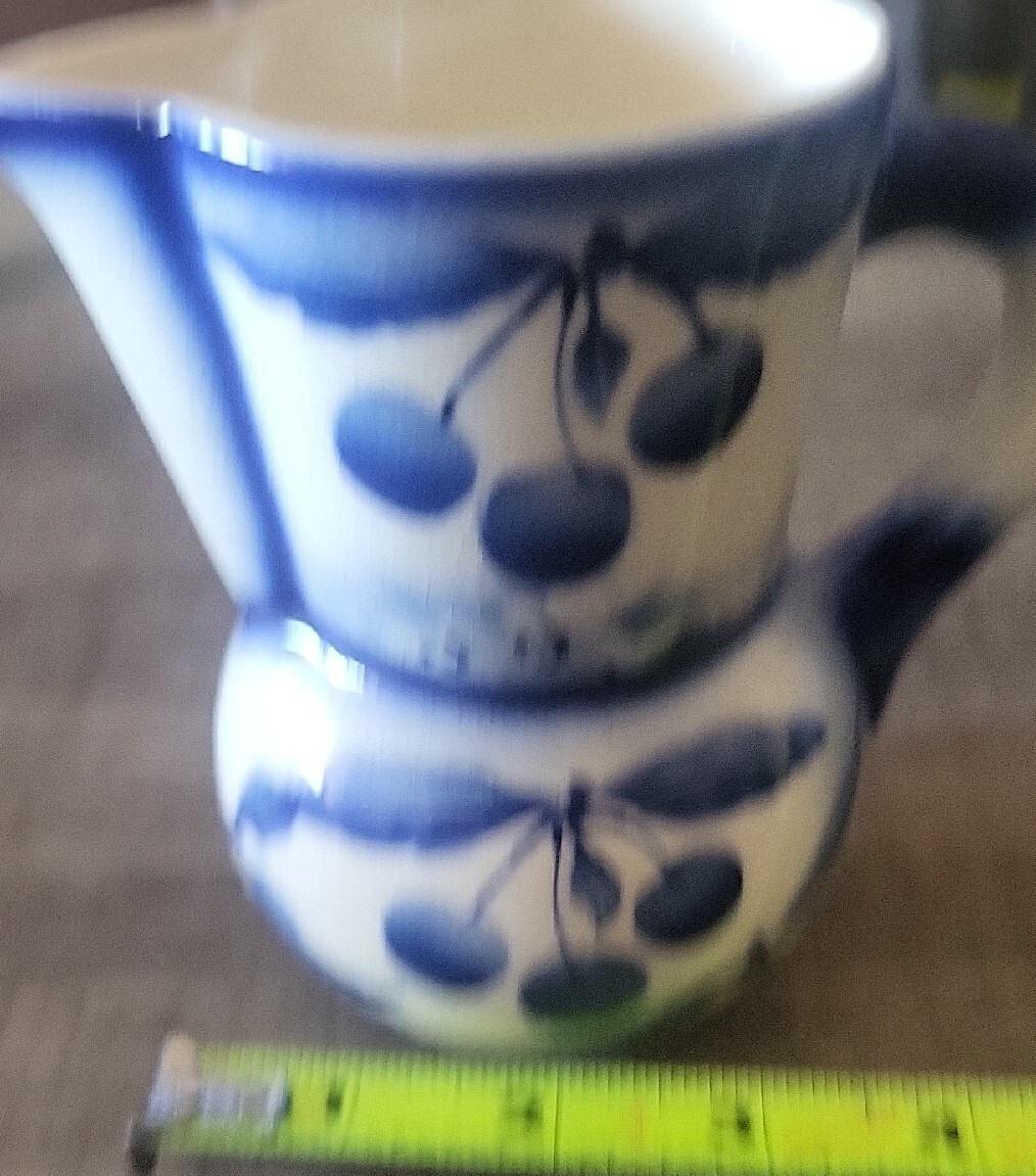 Picture 3 of 8