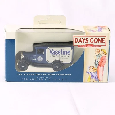 LLedo Days Gone Model A Ford Van VASELINE 8 cm neuf en boite DG013083 - Photo 1/4
