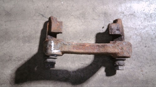 Bremssattelträger Hinten Links VW Golf 1.6 Bj 2001 1 J 1680895