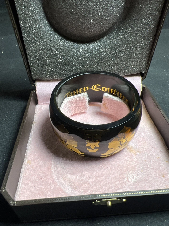 Brazalete Brazalete Vintage Juicy Couture - Lucite Flor Laminada Grueso Negro y Dorado Foto 2 de 4