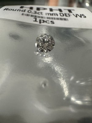 0.3 Carat DEF HPHT Round Loose Diamond VVS Clarity Uncertified