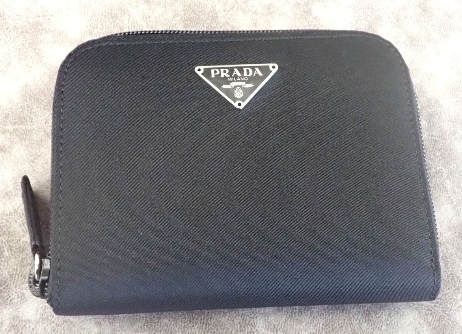 PRADA Nylon Bifold Wallet Triangle Logo Good Condition Accessories Included