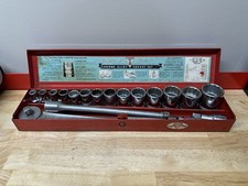 Williams Usa 12 Drive 12pt Socket Set Sae With A Case And B52 Ratchet - Read