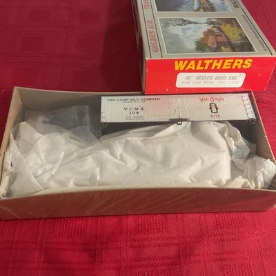 WALTHERS HO-SCALE 40  VAN CAMPS REEFER KIT #932-2480 BRAND NEW!!  