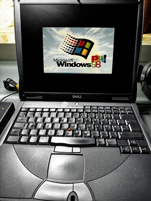 Dell Inspiron 4000 Windows 98SE Pentium 3 ATi M3 Retro Gaming Notebook