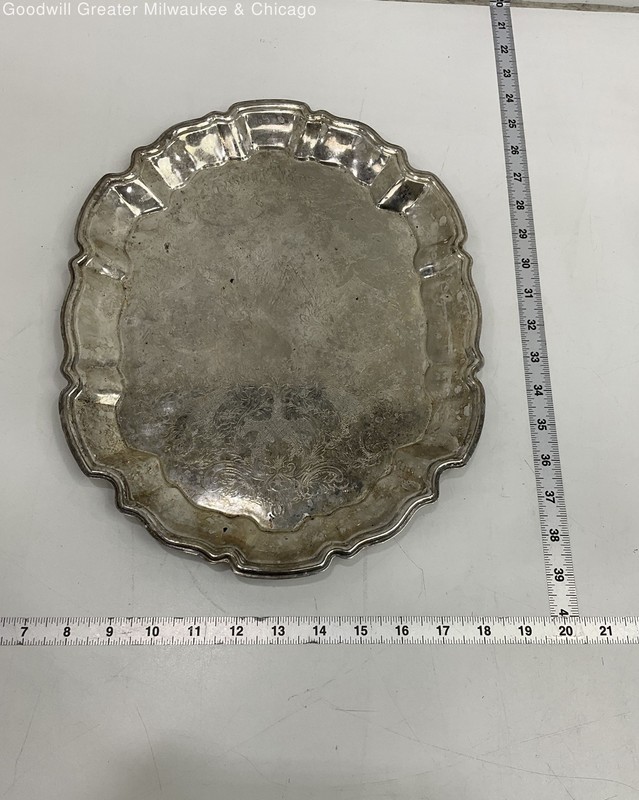 Leonard Silver Silver Floral Engraved Scalloped Edge Vintage Serving Tray