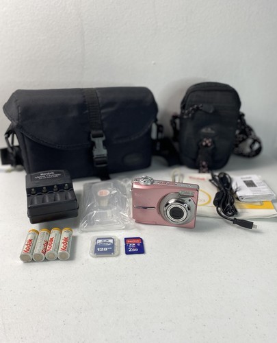 Kodak Easyshare C813 8.2MP Digital Camera - Pink - Bundle Tested & Working