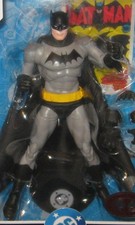 MCFARLANE DC MULTIVERSE BATMAN GOLDEN AGE RED PLATINUM 2026