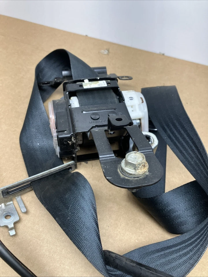 Mazda MX-5 Miata 2006-2012 pasajero delantero derecho cinturón retractor OEM Foto 3 de 4