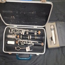 Bundy Resonite Clarinet - Parts/Repair and microphone for parts. As Is.