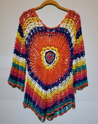 VTG Style Colorful Boho Festival Crochet Mandala Sunburst Open Knit Top ¾ Sleeve