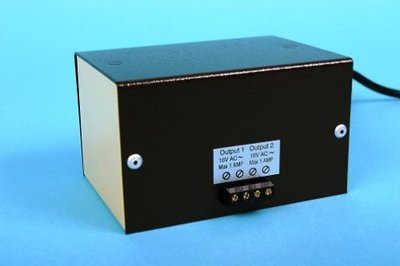 Gaugemaster M1 16V AC Cased Mains Transformer Unit (N/HO/OO/O Scales) -T48 Post