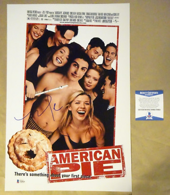 Signed Natasha Lyonne Autographed American Pie 12''x18'' Photo Beckett BAS COA