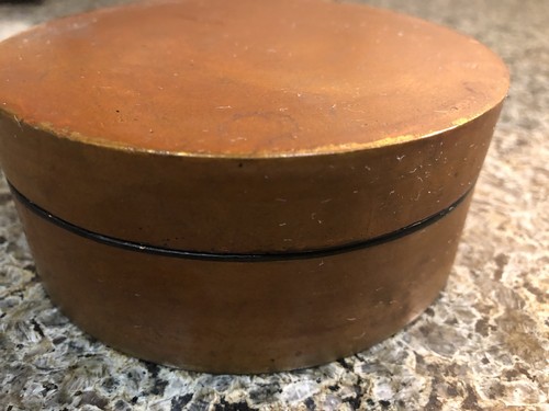 Vintage Japanese Lacquerware Gold Leaf Plates Set (8) w/ Case – 4” Dish - Picture 4 of 8