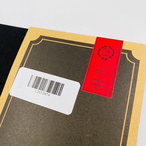 HERSCHEL SUPPLY CO. Black Tablet Documents Case Bag Size 10.5 In. x 6 In. - Picture 8 of 16
