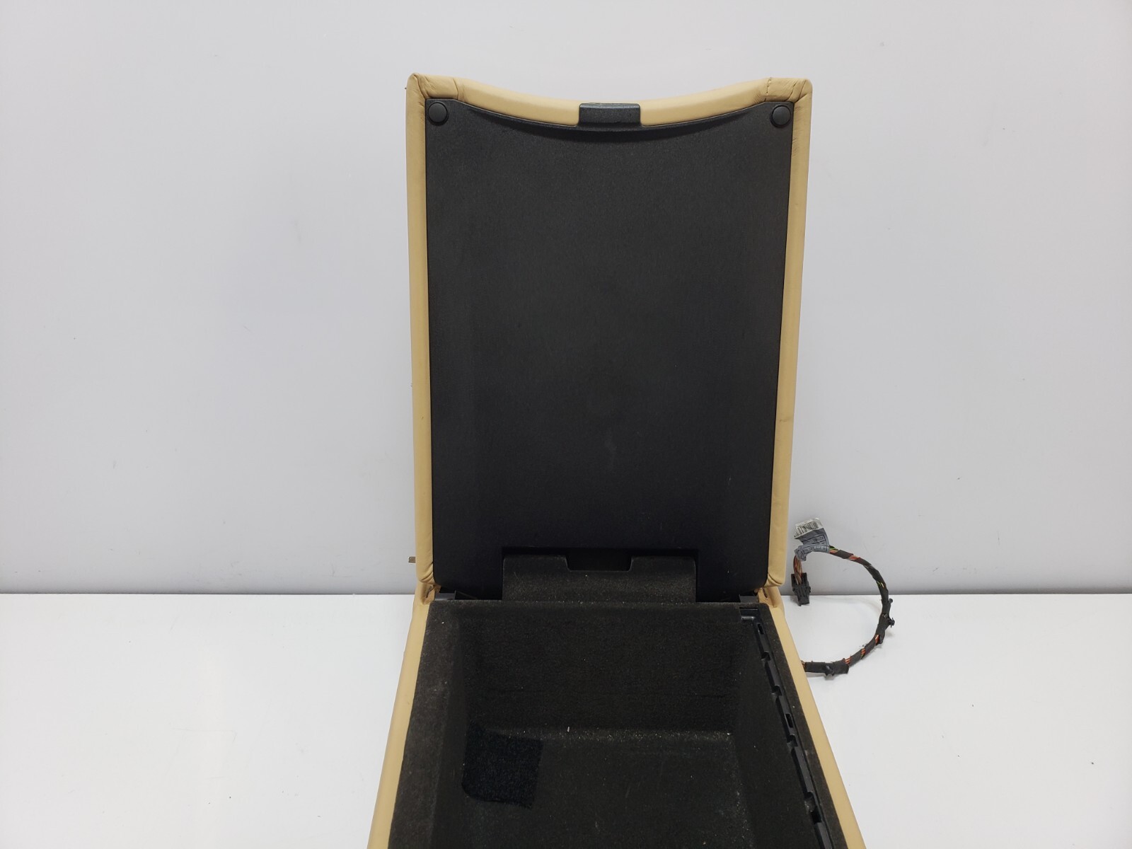 ✅ 10-14 OEM Rolls-Royce Ghost RR4 Rear Seat Center Armrest Storage Leather*
