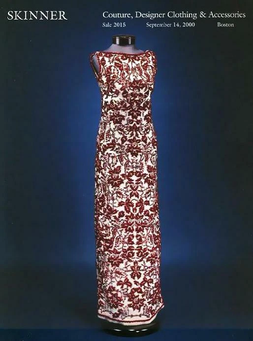 Vêtements et accessoires de créateurs couture Skinner catalogue vente aux enchères Chanel Dior 2000