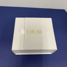 CHRISTIAN DIOR MAGNETIC EMPTY WHITE TEXTURED GIFT BOX STORAGE 7X6.5X3.5” STICKER