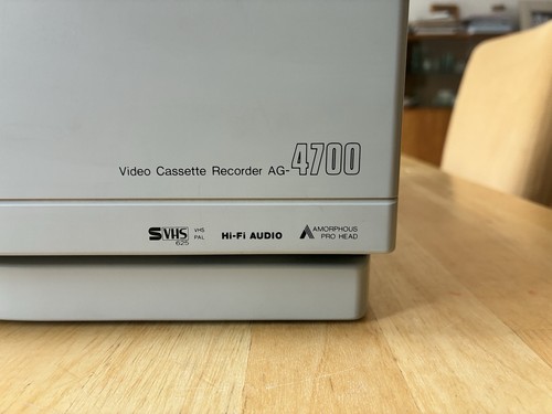 Panasonic AG-4700 - Super VHS Recorder